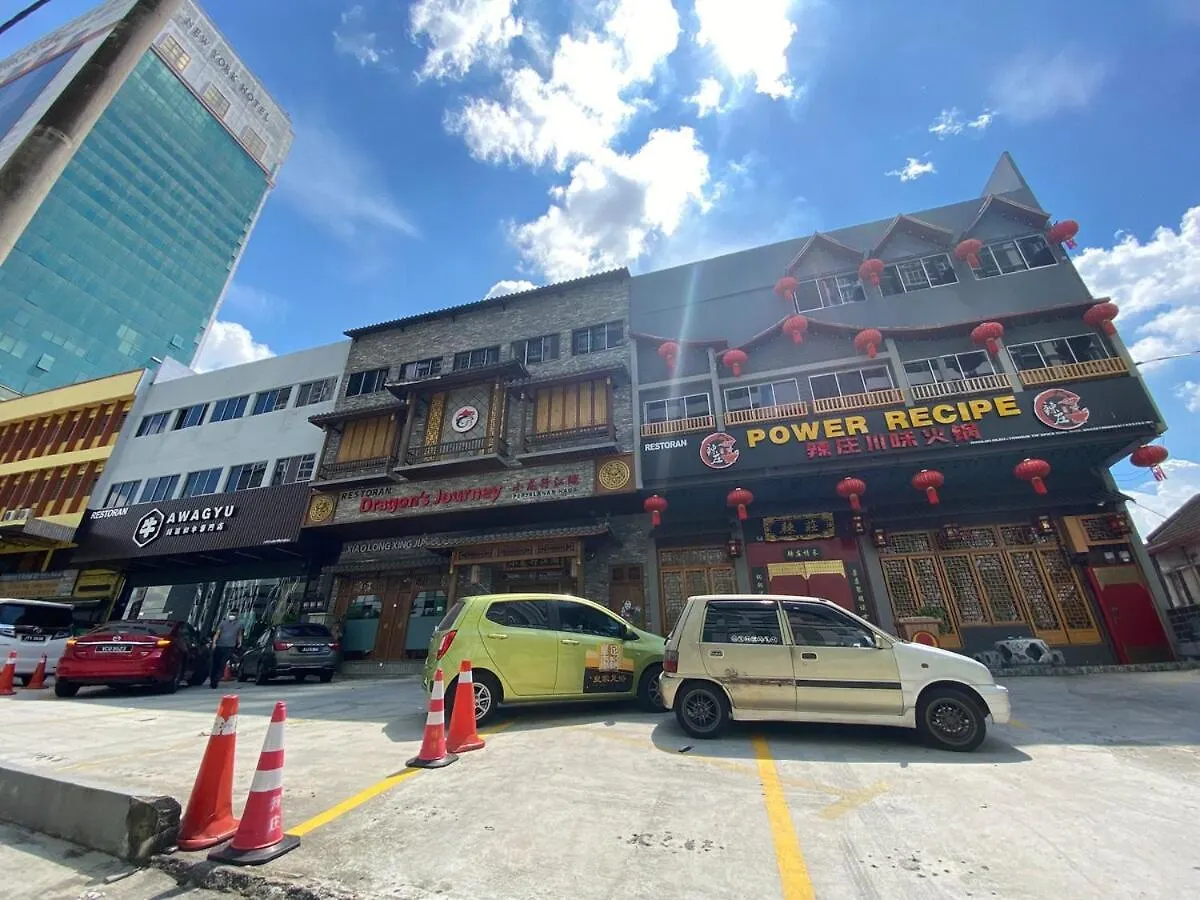 Cozy Studio Twin Galaxy Wifi Netflix 1-4Pax Johor Bahru 0*,  Malaysia