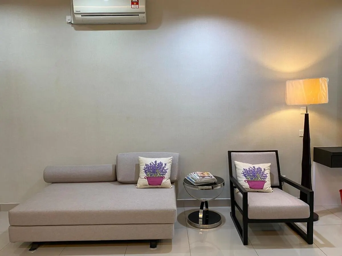 Cozy Studio Twin Galaxy Wifi Netflix 1-4Pax Johor Bahru Apartment